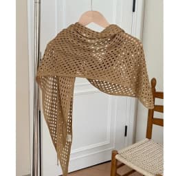 Fashion Hollow Out Triangle Scarf Shawl Breathable Solid Color Knitted Scarf Lightweight Sun Protection Women Shawl Wrap