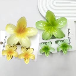 Summer Hawaiian Flower Hair Claw Clip Fashion Plastic Flower Hairpins Ponytail Clips Barrettes Beach Hair Accessories Headwear