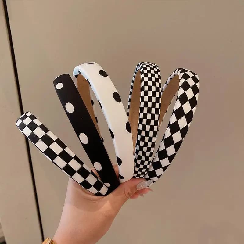 1pc Retro Black and White Grid Chessboard Hairband for Women, Thin Sponge Hair Clip, French High Forehead Headpiece for Autumn