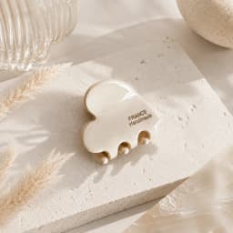 Acetate Mini Heart Hair Claw Clip for Women Korean Tortoiseshell Small Non Slip Jaw Clip Cute Half Up Hair Accessories for Girls