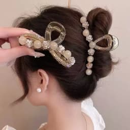 Exquisite And Versatile Flower Clip Fashionable Hair Accessories For Women