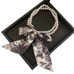 French retro pearl necklace with silk scarf, neck chain, variable collarbone decoration, small scarf, new female streamer.
