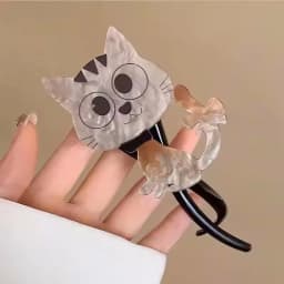 Cute Acrylic Cartoon Cat Twist Hair Clip for Women Girls Long Hair Holder Barrette Hairpin Hairgrip Fashion Hair Accessories