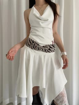 Heavy-Duty Design Sense Rivet Wide Belt For Women Vintage Personality Y2K Waist Cincher Slimming With Skirts Jeans Leather