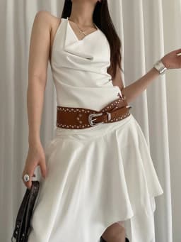 Heavy-Duty Design Sense Rivet Wide Belt For Women Vintage Personality Y2K Waist Cincher Slimming With Skirts Jeans Leather