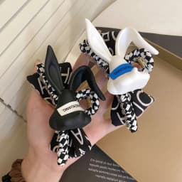 Cute gentleman folded-ear rabbit hair clip for the back of the head, high-end feel, large women's claw clip, simple bow hair acc
