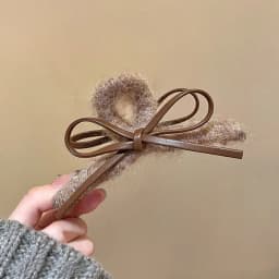 1pc Warm Winter Knit Leather Bow Hair Clipper for Women - New Style, High-Quality Shark Clip Hair Accessories