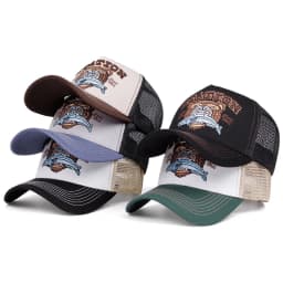2025 New Bear Eating Fish Street Dance Hip Hop Hat Truck Hat Outdoor Skateboarding Hat Sunshade Baseball Hat Breathable Mesh Hat