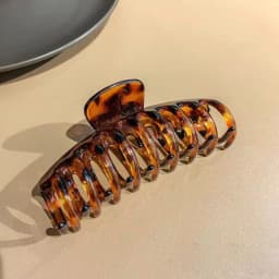 1PC Large Hair Claw Clips , 4 -Piece Tortoise and Transparent Styles, Fashionable Hair Accessories, Ideal for Daily & Casual Loo