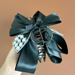 1Pc High-End Black Satin Bow Shark Clip with Glitter Diamond Satin Fashion Temperament Hair Accessory for Updo Back of Head Grab