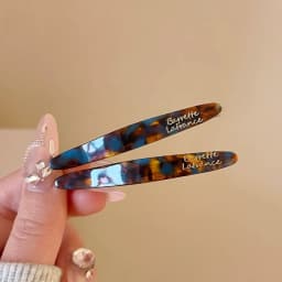 2pcs/set Acetate Hair Clips Pins for Women Vintage Mini Cute No-Slip Bangs Clip Colorful Letter Hairpin Hair Accessories Set
