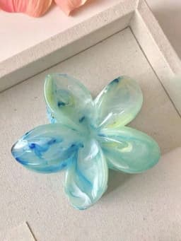 1/6Pcs 1.57in color random gradient egg flower grip clip Bauhinia flower hair clip high-end women's back of the head shark clip