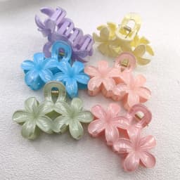 Flower Hair Claw Clips Non-Slip Matte 1/2 PCS Flower Hair Clips Women Cute Hair Clips, Hawaiian Hair Flower Clip Large Plumeria
