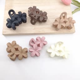 Flower Hair Claw Clips Non-Slip Matte 1/2 PCS Flower Hair Clips Women Cute Hair Clips, Hawaiian Hair Flower Clip Large Plumeria