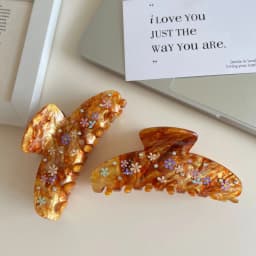 1PC retro high-end niche design gilded amber small floral hair shark clip, light luxury temperament ins large bun hair claw
