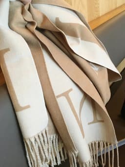 Korean Dongdaemun Scarf, Air Conditioning Shawl, Dual-Use for Women, Thick and Warm for Autumn and Winter, Double-Sided Cape, Versatile Soft and Cozy Neck Warmer