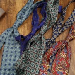 2026 Artistic Trendy Business Casual Floral Printed Neckties Oversized 9cm Width Luxury Striped Silky Neck Ties For Men Cravat