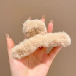 Cute Golden Puppy Hair Clip Large Back Head Hair Shark Clip High-end Autumn Winter Furry Claw Clips Personality Head Accessory