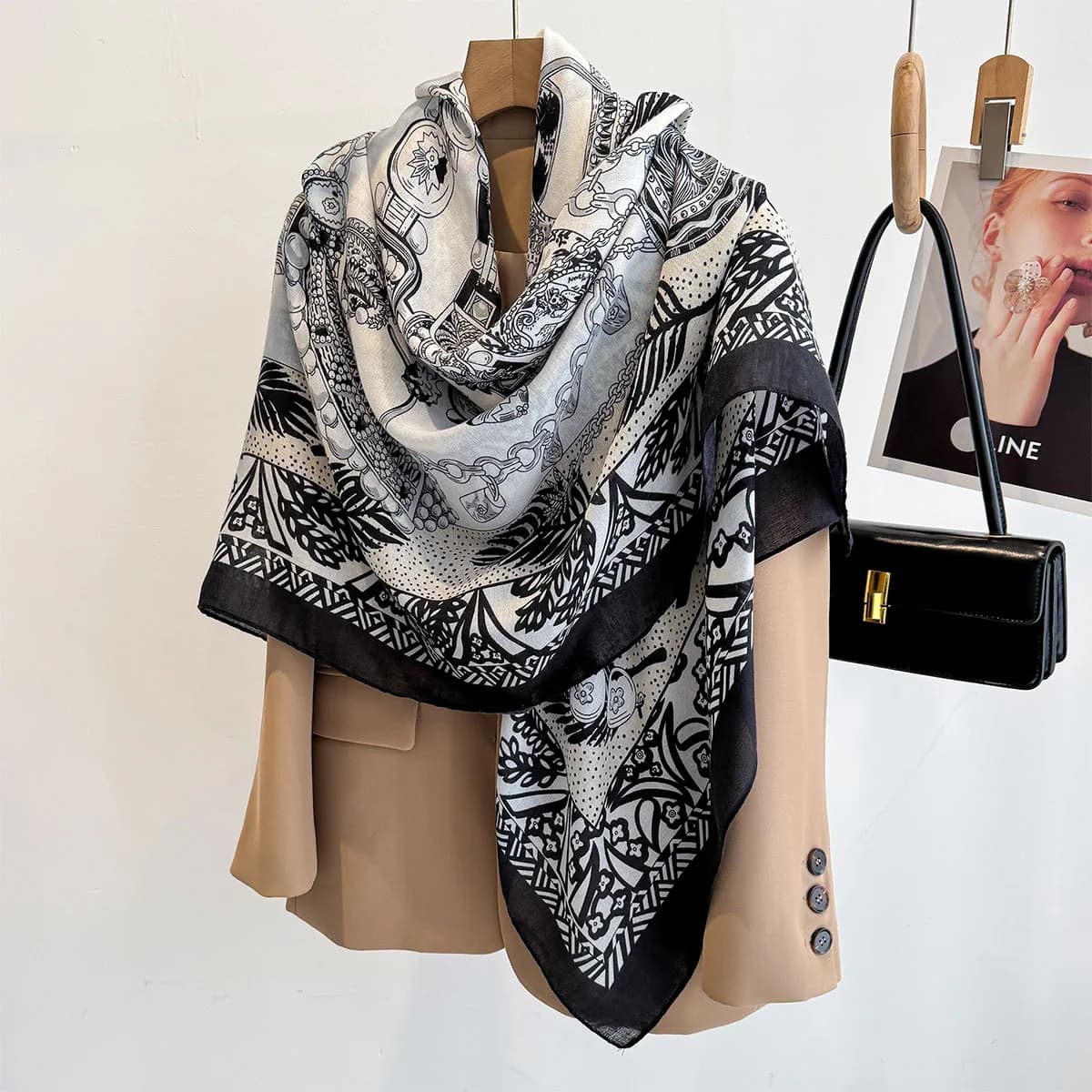 130*130cm Beach Wraps Large Shawl Women Summer Chain Printed Square Scarf Luxury Scarves Bandanas Elegant Hijab