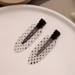 4 Pieces/Black and White Acetic Acid Traceless Hair Clip Acrylic Duckbill Clip Sweet Bangs Hair Clip Hair Clip