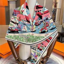 130Cm French New Surreal Hub Carriage Imitation Silk Wool Travel Shawl Thermal Scarf Large Square Scarf Scarf