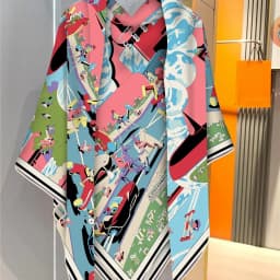 130Cm French New Surreal Hub Carriage Imitation Silk Wool Travel Shawl Thermal Scarf Large Square Scarf Scarf