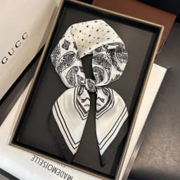 Women 70*70cm Square Silk Scarf/scarves Luxury Wrap 2025 Hair Tie Band Bag Warp Soft Neckerchief Hijab Headscarf Female Foulard