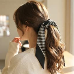[Same-Day Shipping] 1+1 Total of 2 Twilly Scarves 2026 Popular New Models with the Most Variety, Petite Women's Fashion Accessories, Mini Scarves, Twilly Style, Bag Decorations, Hair Accents, Neck Accessories, Wrist Accessories, Spring Outfits, Summer Outfits, Autumn Outfits, Daily Wear, Work Outfits, Travel Accessories, Gift for Special Occasions, Cost-Effective, Stylish Patterns, Various Colors, Fashionable, Trendy Accents.