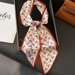 [Same-Day Shipping] 1+1 Total of 2 Twilly Scarves 2026 Popular New Models with the Most Variety, Petite Women's Fashion Accessories, Mini Scarves, Twilly Style, Bag Decorations, Hair Accents, Neck Accessories, Wrist Accessories, Spring Outfits, Summer Outfits, Autumn Outfits, Daily Wear, Work Outfits, Travel Accessories, Gift for Special Occasions, Cost-Effective, Stylish Patterns, Various Colors, Fashionable, Trendy Accents.