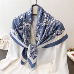 90*90cm Luxury Square Silk Scarf For Women Fashion Print Shawl Warps Elegant Neckerchief Bandanas Hijab Soft Stain Ladies Scarf