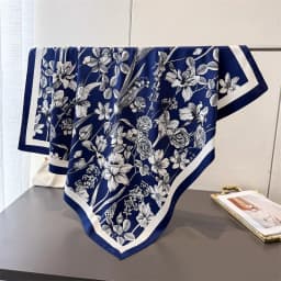 90*90cm Luxury Square Silk Scarf For Women Fashion Print Shawl Warps Elegant Neckerchief Bandanas Hijab Soft Stain Ladies Scarf