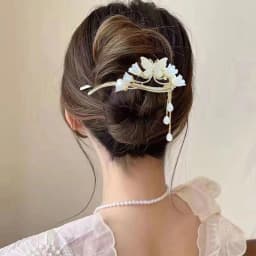 Duckbill Hair Clip Exquisite Butterfly Back Lightweight Durable Styling Accessory for Travel Dates Daily Wear Women