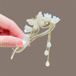 Duckbill Hair Clip Exquisite Butterfly Back Lightweight Durable Styling Accessory for Travel Dates Daily Wear Women