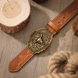 A PU Belt Suitable for Both Men and Women, Combining the Style of Western Denim and Retro, Is Perfect for Daily Casual Outings