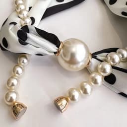 Fashion Magnetic Buckle Neck Scarf Narrow with Pearls Chain Necklace Satin Scarf Thin Soft Neckerchief