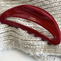 Elegant Red Acetate Hair Clip - Glossy Finish,Suitable for Medium To Thick Hair - Stylish Women's Accessory