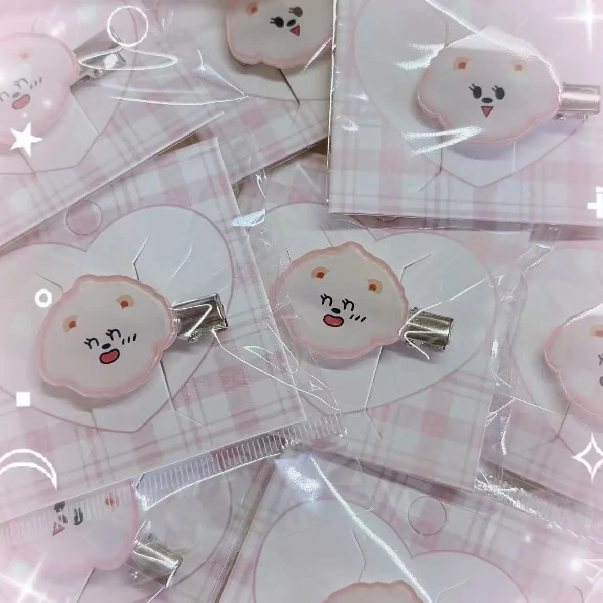 2Pcs Cute Fluffy Bear Hair Clips Kawaii Acrylic Barrettes with Different Expressions for Girls Women Jewelry HairClip