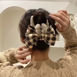 1pc Autumn/Winter Plush Grab Clip South Korea Dongdaemun Checkered Bow Hairpin Female Hairpin Large Shark Clip Female