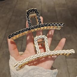1pc Metal hair clip, large Korean headwear, elegant temperament hair clip, shark clip, hair clip at the back of the head