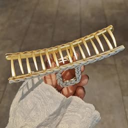 1pc Metal hair clip, large Korean headwear, elegant temperament hair clip, shark clip, hair clip at the back of the head