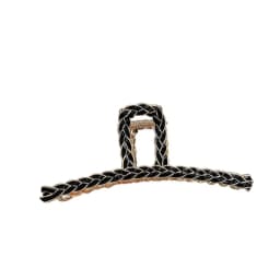 1pc Metal hair clip, large Korean headwear, elegant temperament hair clip, shark clip, hair clip at the back of the head