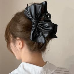 Vintage PU Bow Hair Claw Clips for Women Elegant Bowknot Hairpins Barrettes Hair Accessories Large Size Ponytail Hair Clips Crab