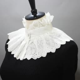 Elegant Hollow Embroidery High Collar Shawl Ruffled Fake Collar White Scarf Half Shirt Decorative Stand Collar