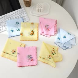 12 Packs of Women's Pure Cotton Printed Handkerchiefs, Pure Cotton Handkerchiefs, Wedding Bride Souvenirs, Flap Pocket Pants Sca