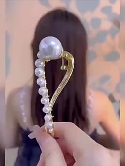 Elegant Glitter Pearl Hair Clip For Women Trendy Twisted Hair Clip Girls Fashion Daily Life Hair Accessory Jewelry Hair Pin