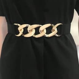The Black Stretchy Elastic Chain Belt Is Slimming and Versatile. It Cinches the Waist and Is Suitable for Pairing with Sweaters,