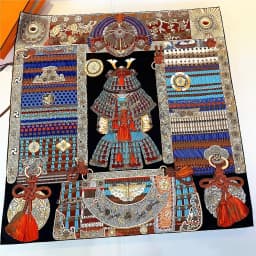 New 90cm Hand-Rolled Hem Palace Armor Battle Queen Twill Scarf Shawl Luxury Decorate Gift Handmade Silk Fashion Accessories