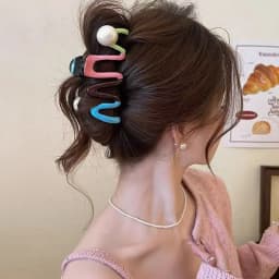 Japanese and Korean disc hair shark clip for Women, Non-Slip Kawaii Updo Claw Clip, Daily Party Gift Evening Wedding Trendy