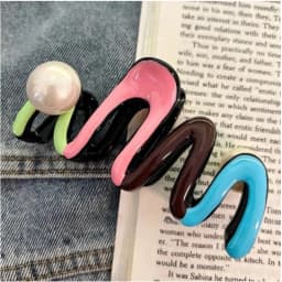 Japanese and Korean disc hair shark clip for Women, Non-Slip Kawaii Updo Claw Clip, Daily Party Gift Evening Wedding Trendy