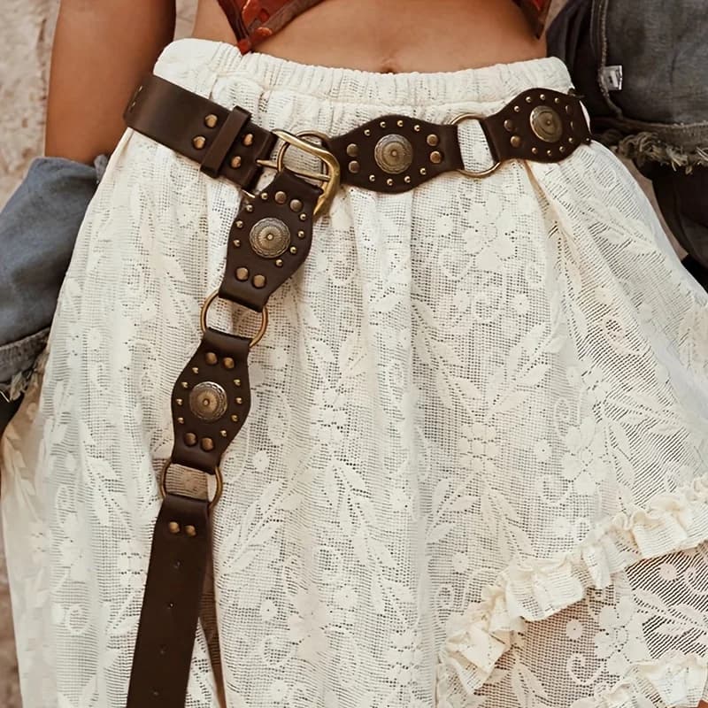 1pc Women's Belt, Fashionable Retro Rivet Ethnic Style Belt, Versatile Dress, Waist-cinching Shirt, Sweater Decoration Belt